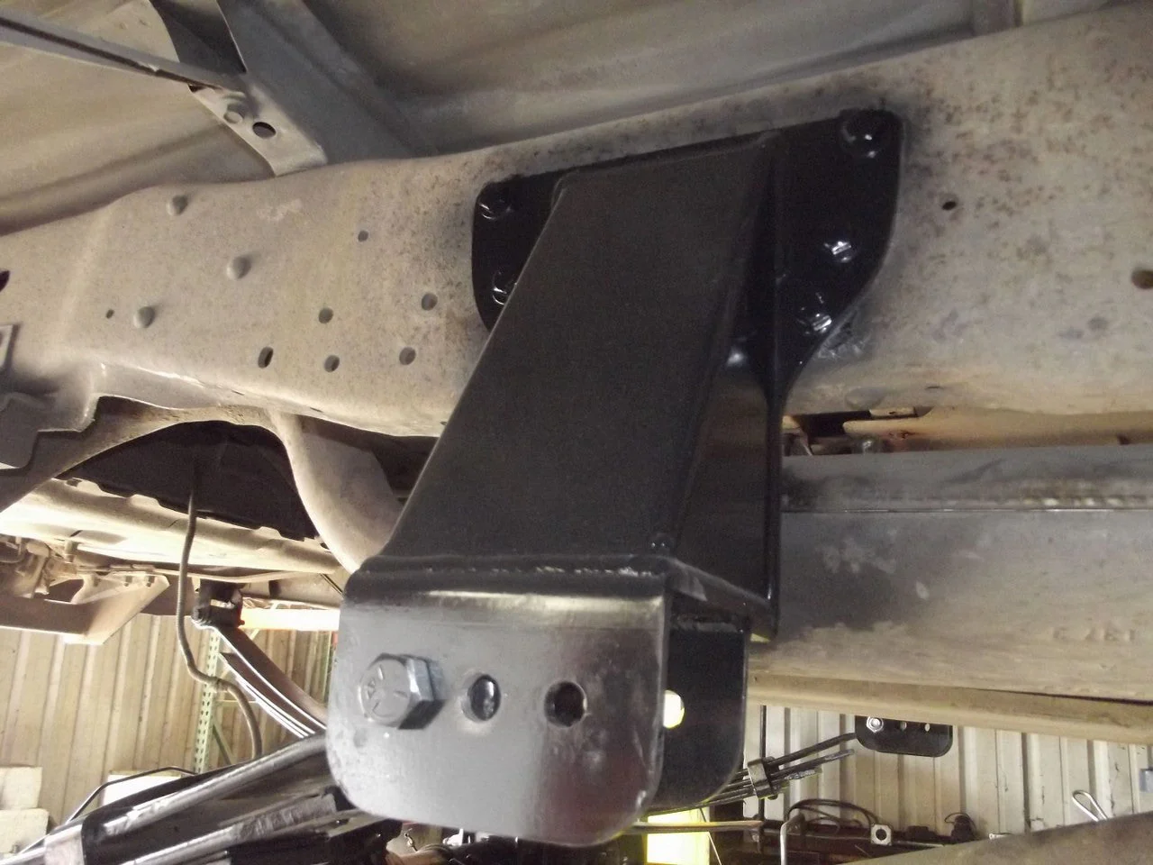 80-97 Ford 5", 6", 7" Hanger and Rear Flip Kits - Image 3