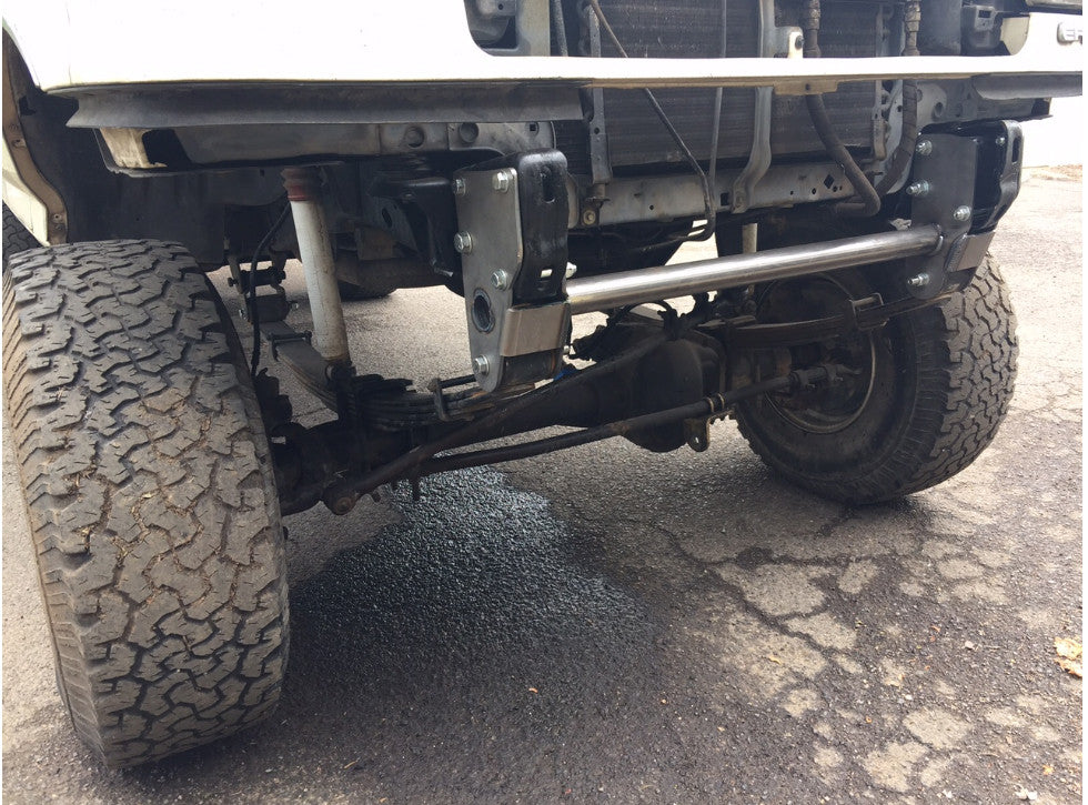 85-91 Ford F-350 4x4 2" Front Shackle Reversal (OBS Spring) - Image 3