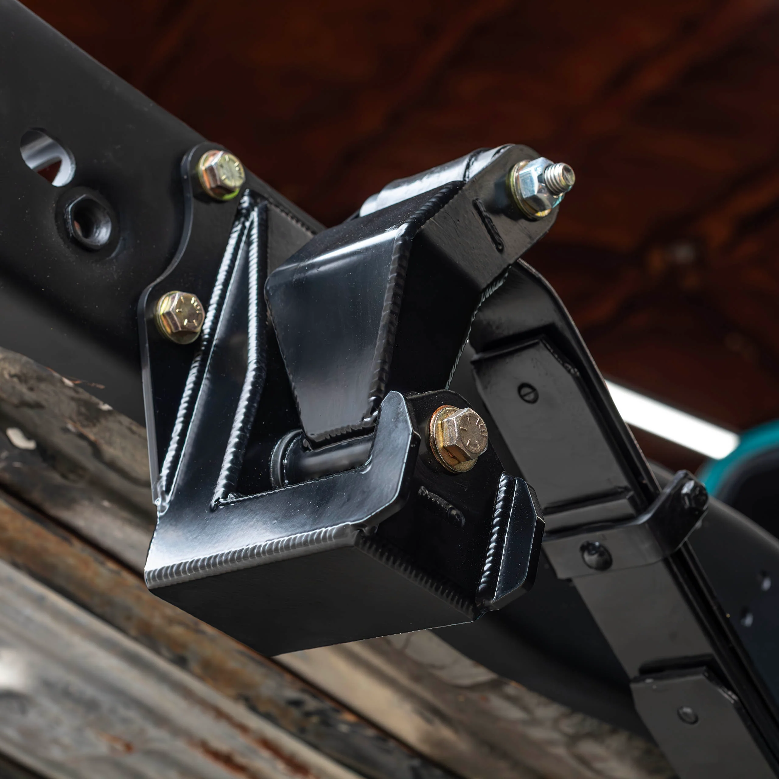 80-96 Bronco Q80 and Shackle Combo - Image 4